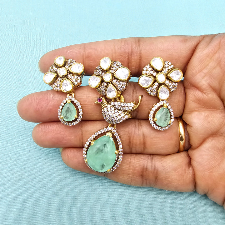 Russian Emerald Pendant set