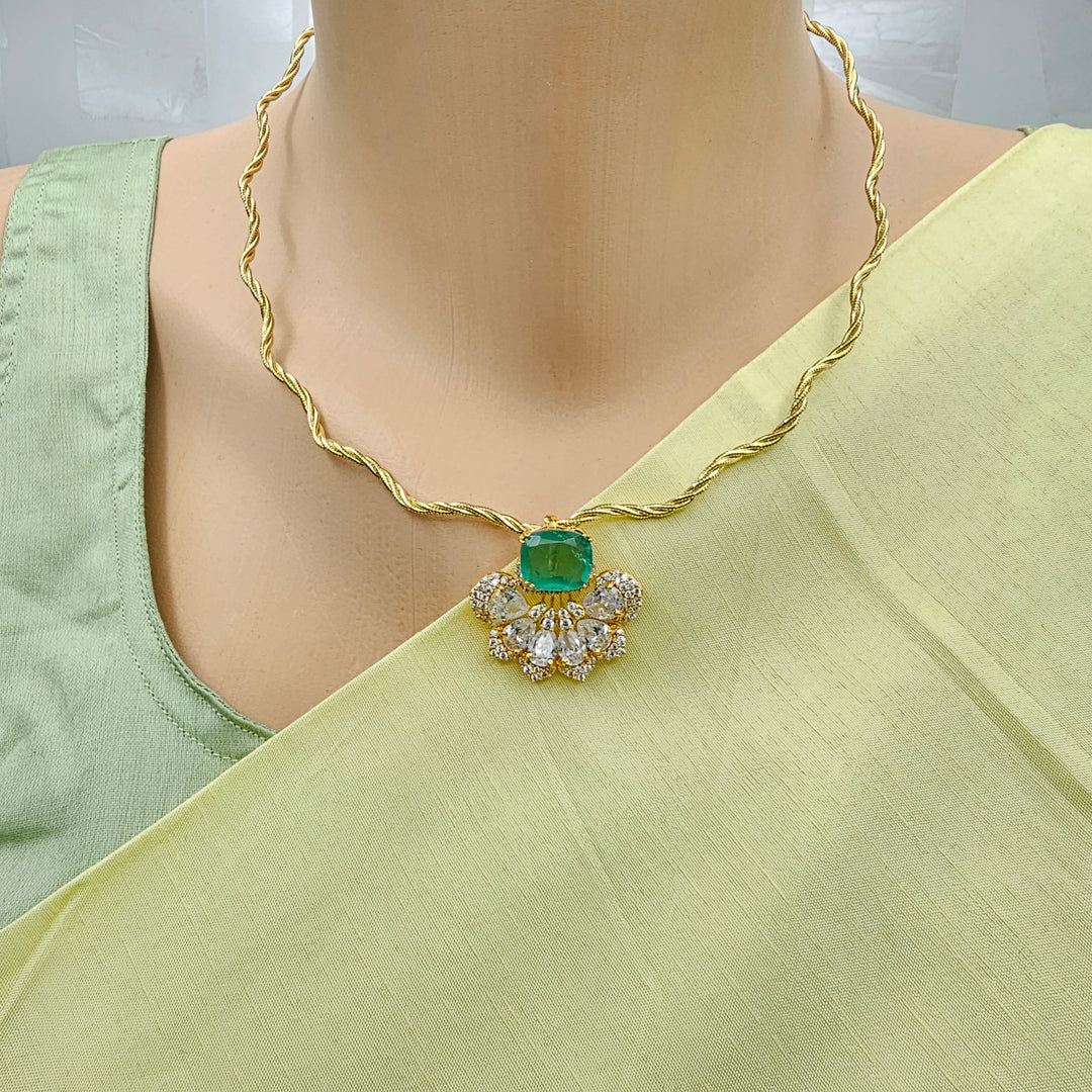 Emerald Pendant Set