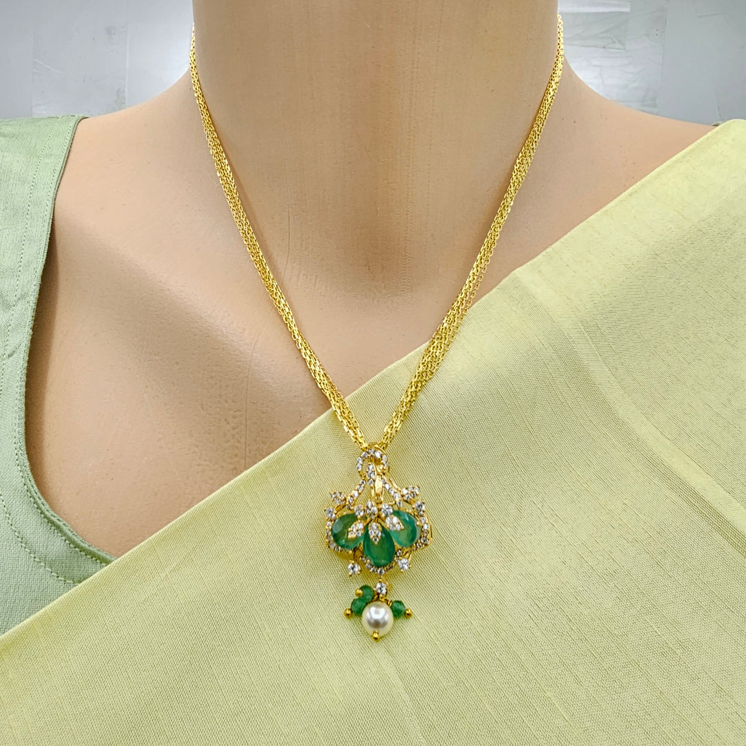 Emerald Pendant set