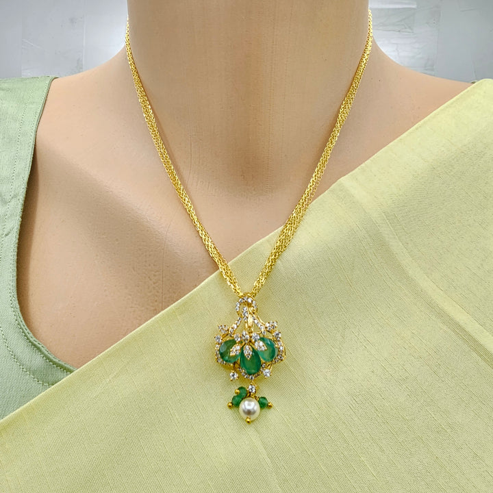 Emerald Pendant set