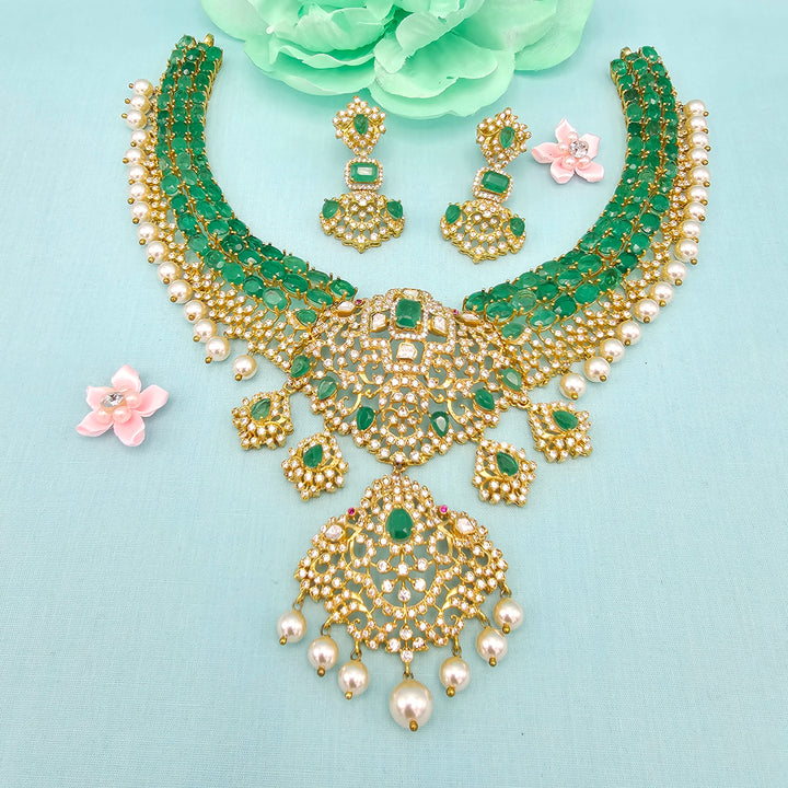 Emerald Necklace Set