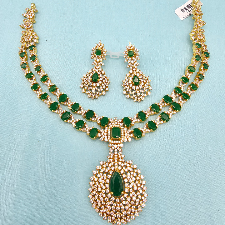 Silver emerald necklace