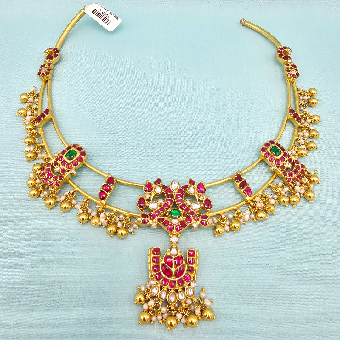 Kundan Hasli Necklace