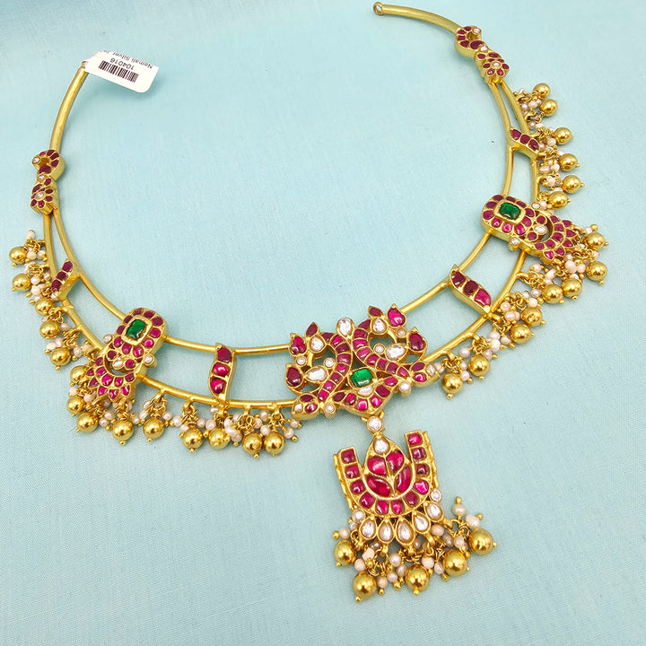 Kundan Hasli Necklace