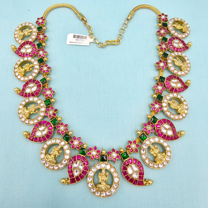 Short deep nakshi necklace