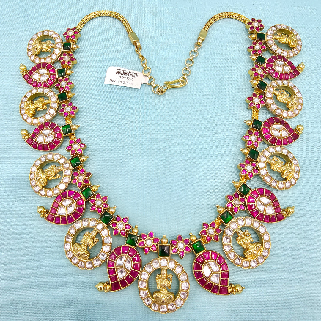 Short deep nakshi necklace