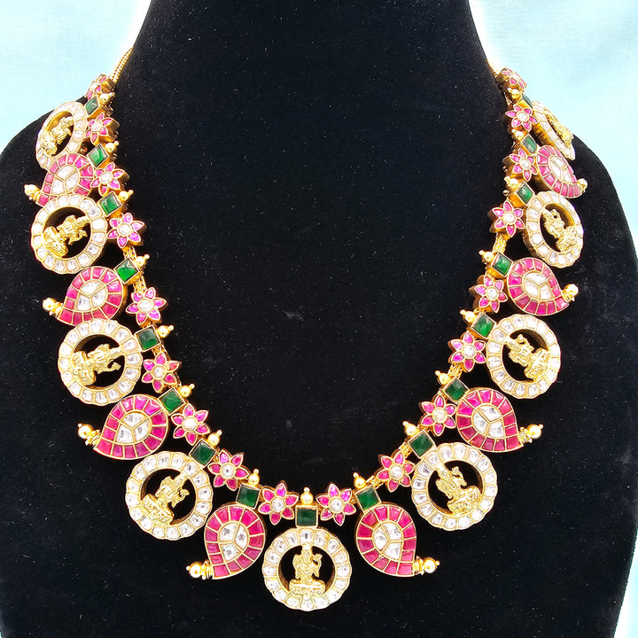 Short deep nakshi necklace