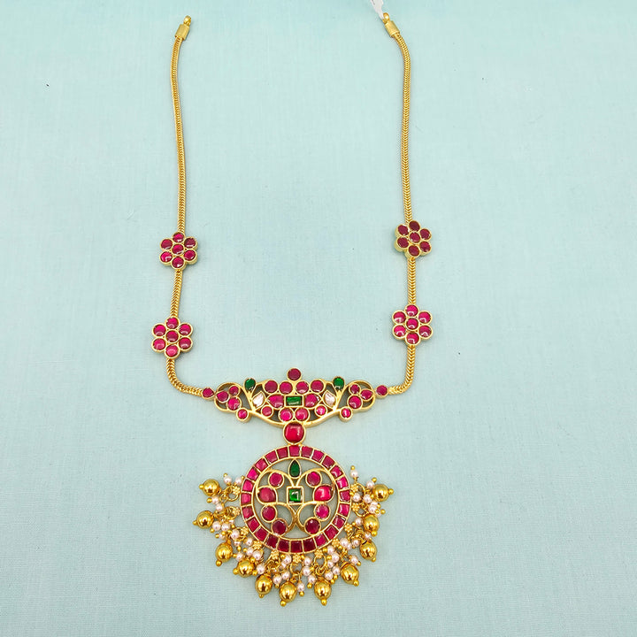 Short Jadau Kundan Necklace