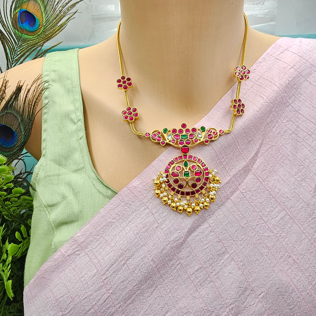 Short Jadau Kundan Necklace