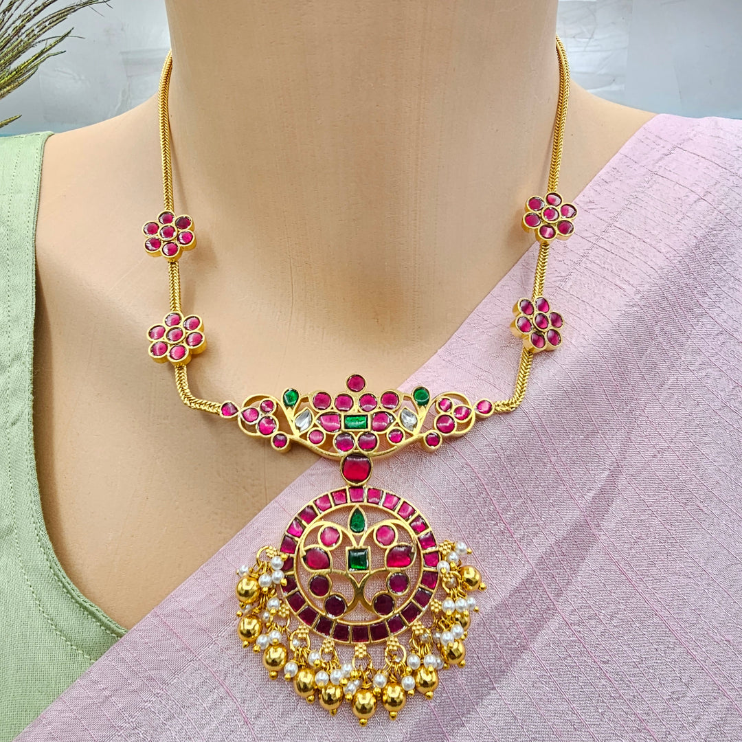 Short Jadau Kundan Necklace