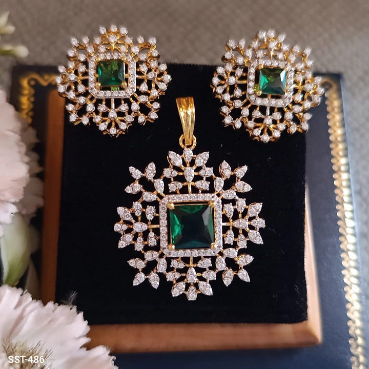 Emerald Pendant set