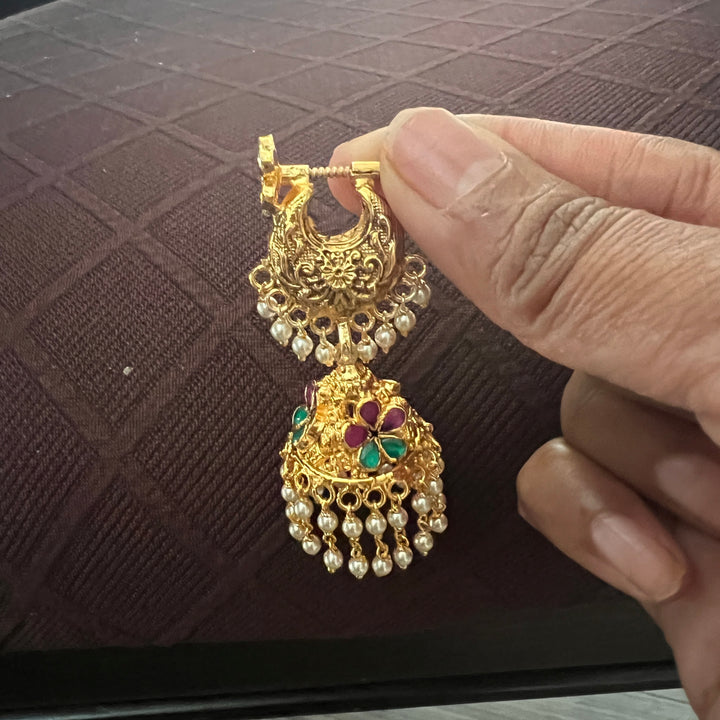 Makara kundanalu Jhumka