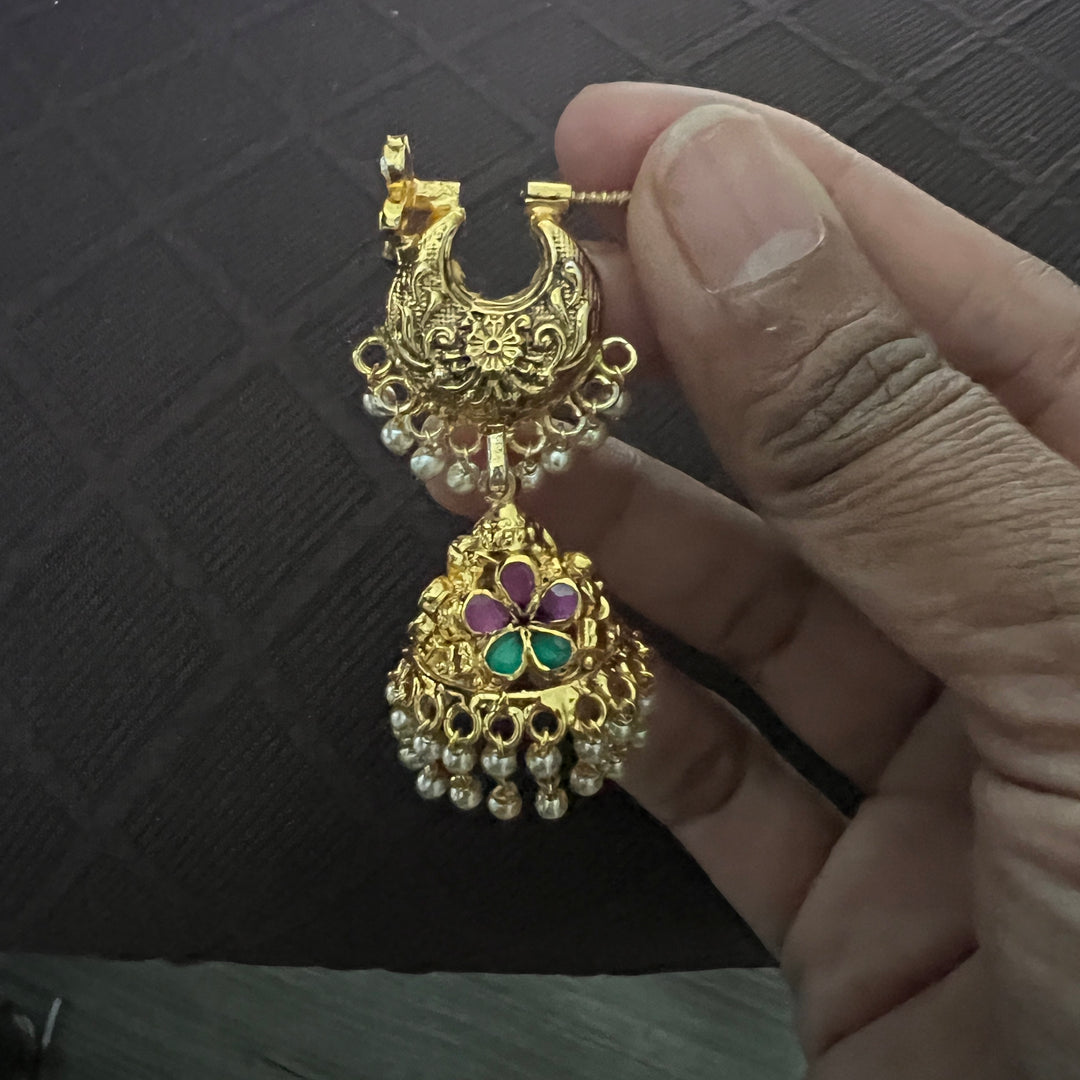 Makara kundanalu Jhumka