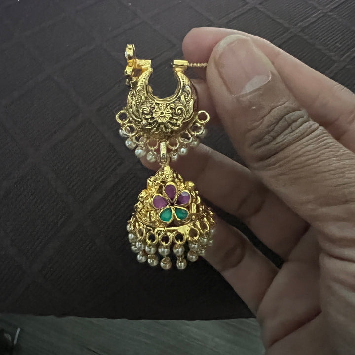 Makara kundanalu Jhumka