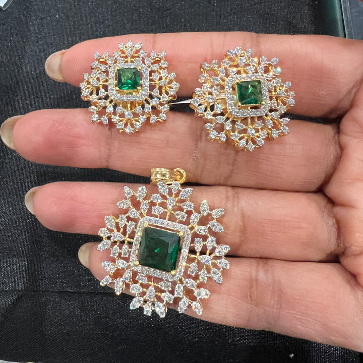Emerald Pendant set