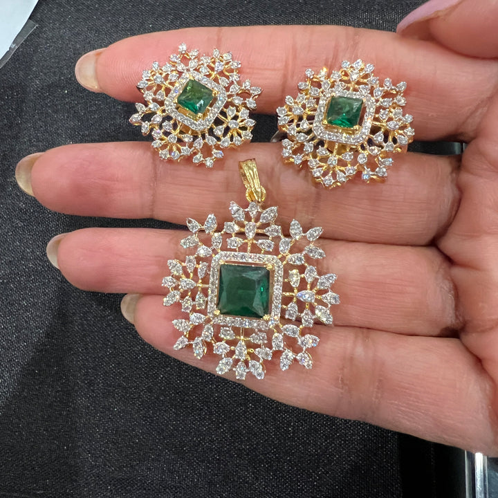 Emerald Pendant set