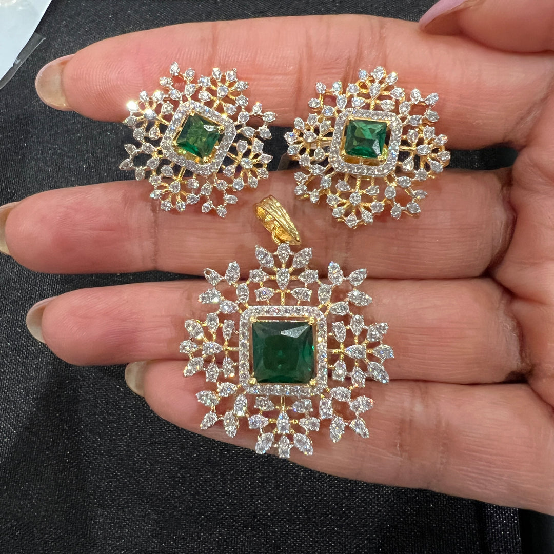 Emerald Pendant set