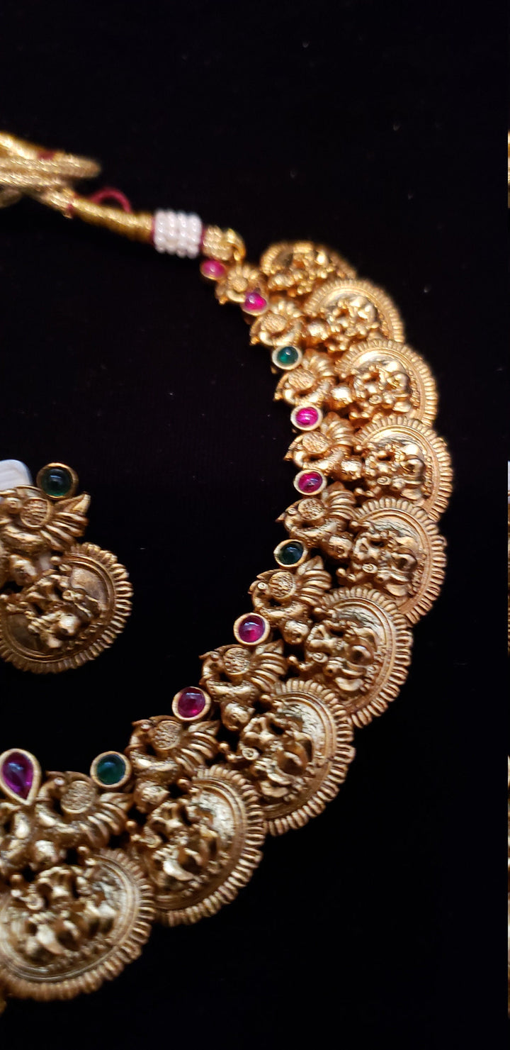 Temple Short Necklace