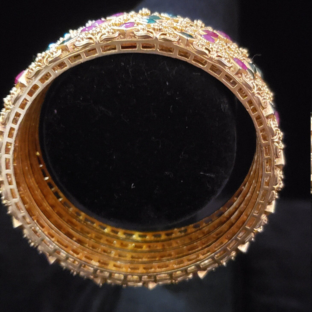 2.8 size  Bangles Se