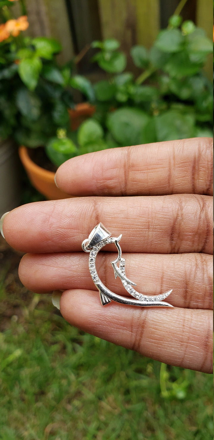 Dolphin pendent Necklace