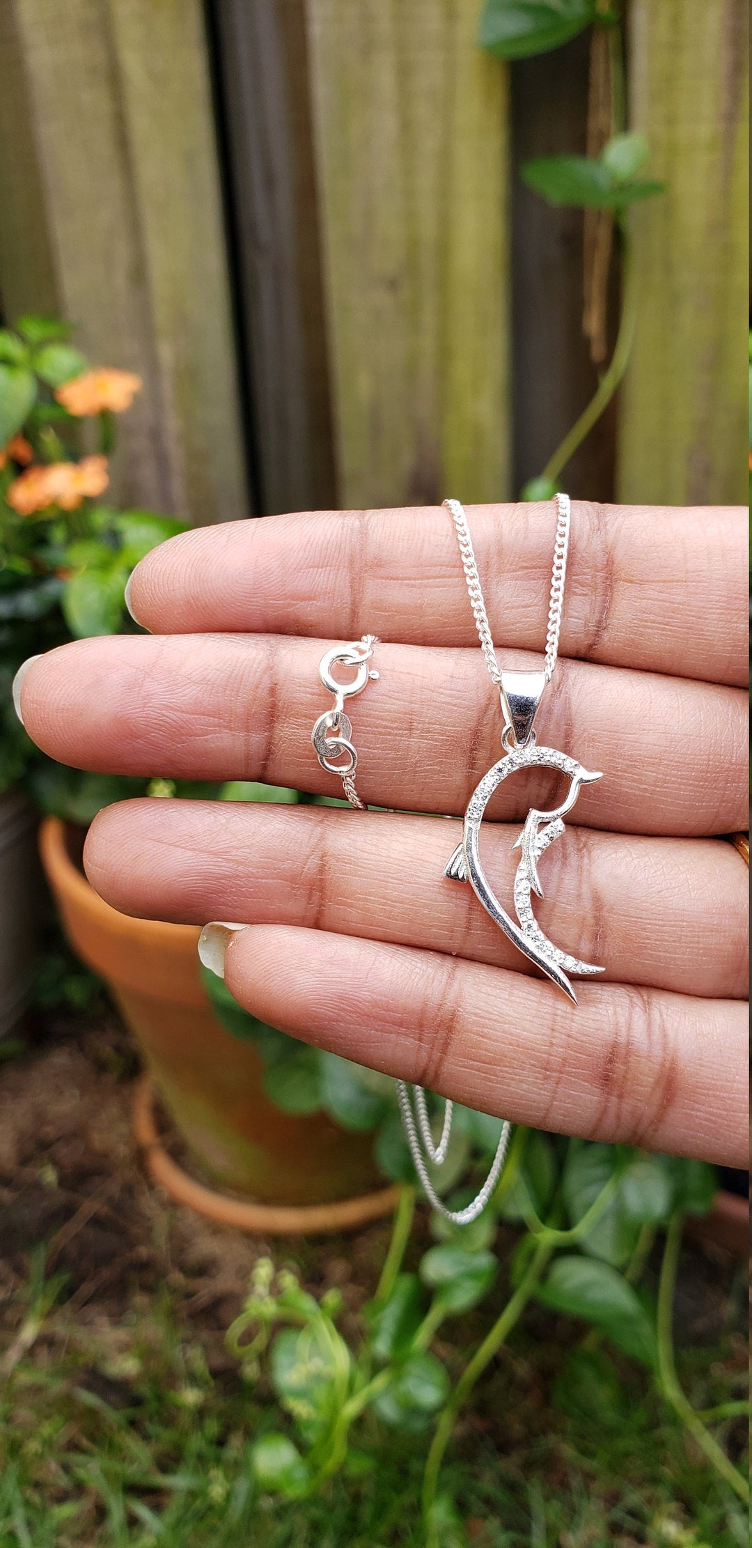 Dolphin pendent Necklace