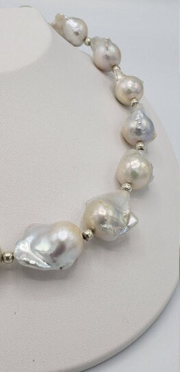 22 mm AAA Baroque Pearl
