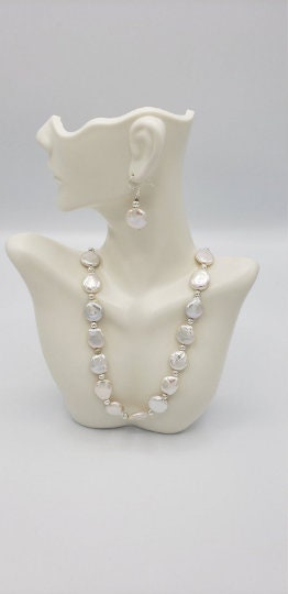 Coin Pearl Necklace