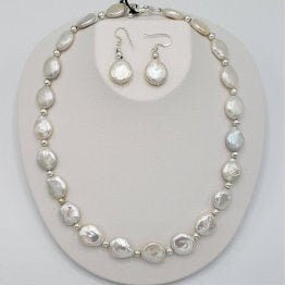 Coin Pearl Necklace