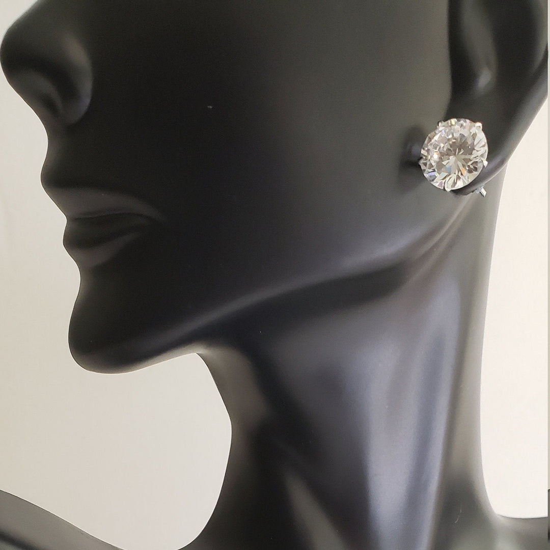 Round CZ Stud Earrings
