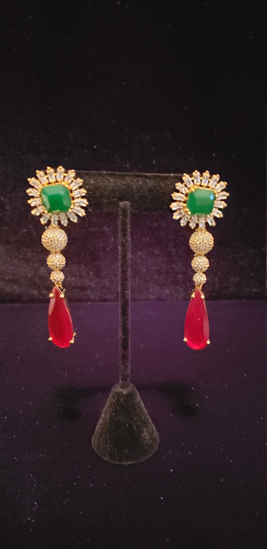 red color Boutique earring