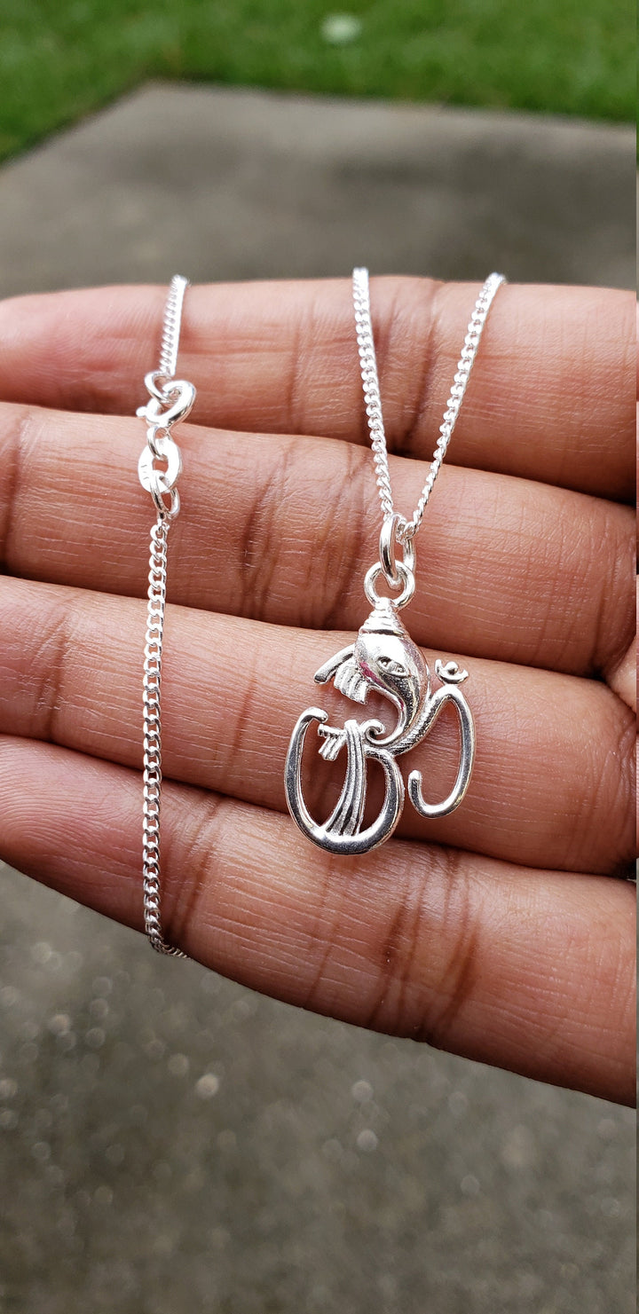 OM Ganesha Pendent chain