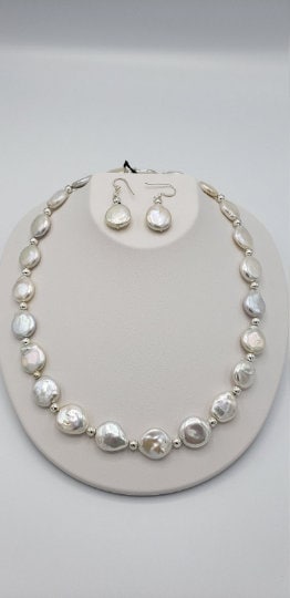 Coin Pearl Necklace