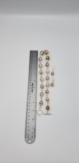 Baroque pearls necklace