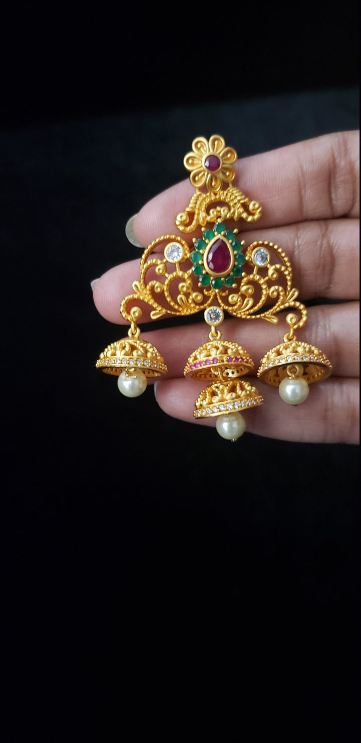 Ethnic 3 Jumka pattern
