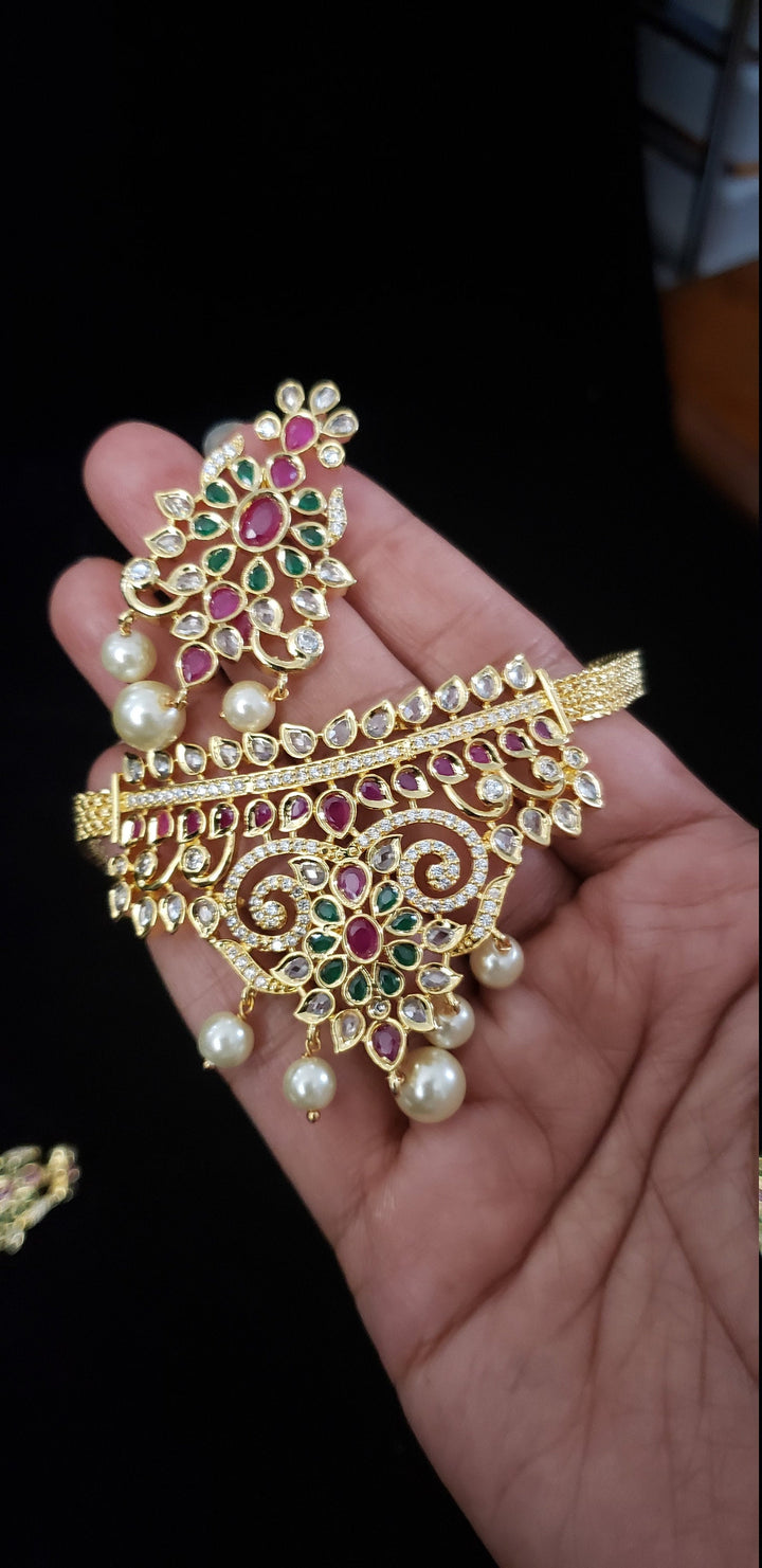 Choker set with earrings