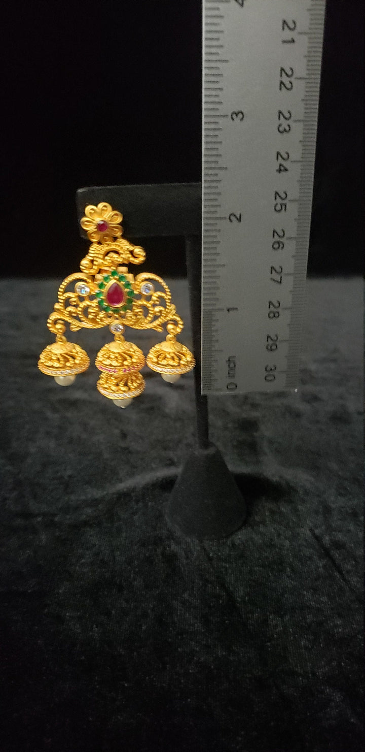 Ethnic 3 Jumka pattern