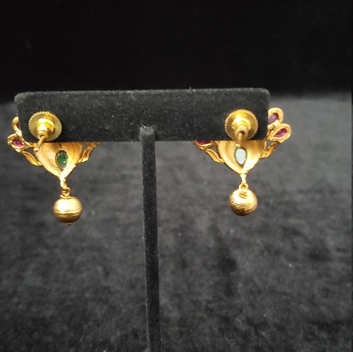 Pink Pota Ptone Studs