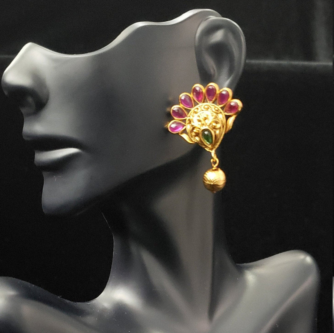 Pink Pota Ptone Studs
