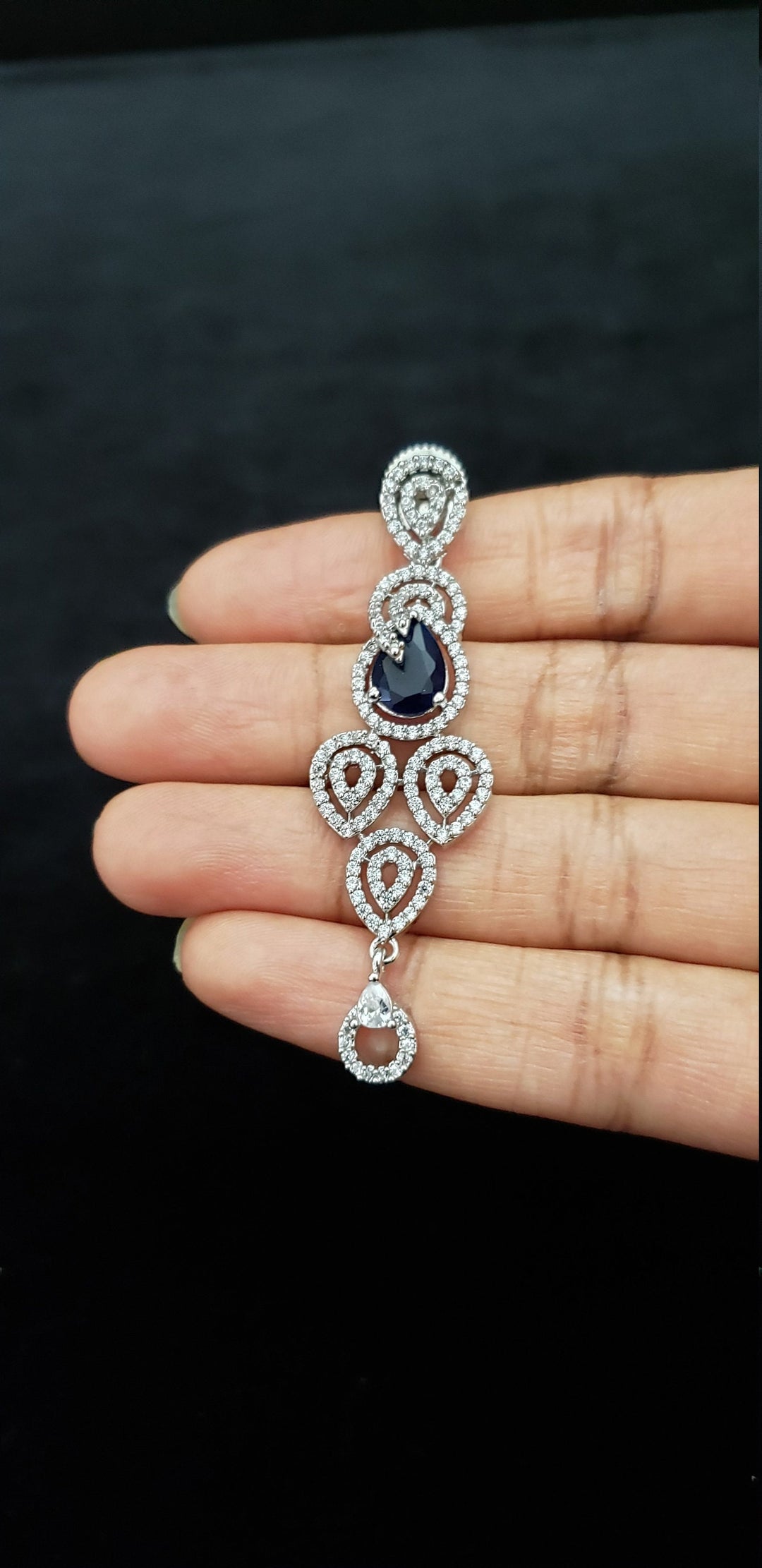 Sapphire necklace