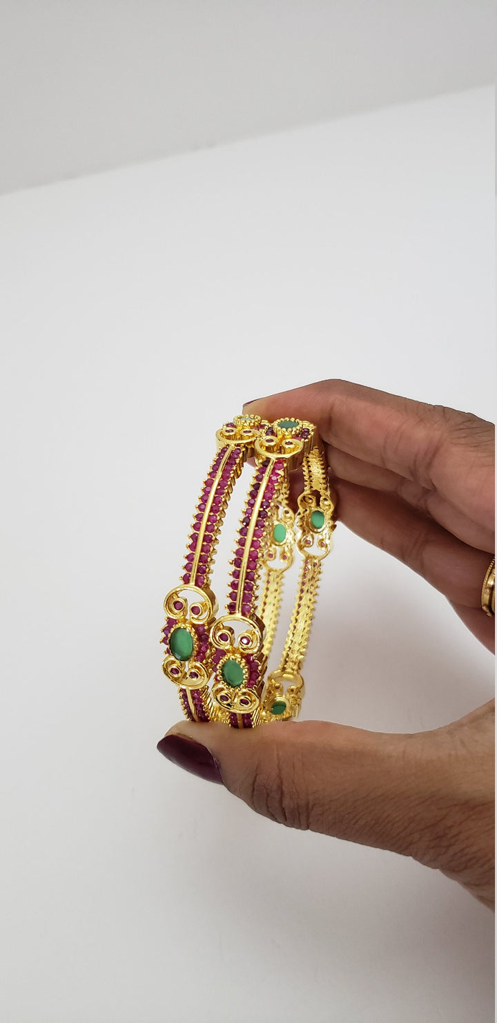 Ruby Bangles Set