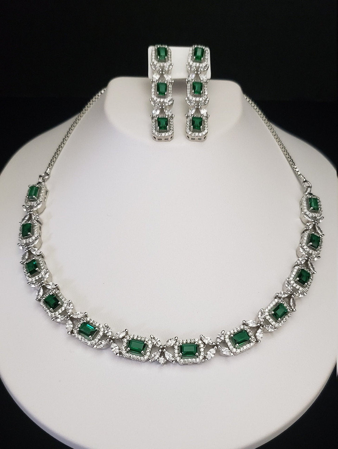 Silver tone Emerald Necklace