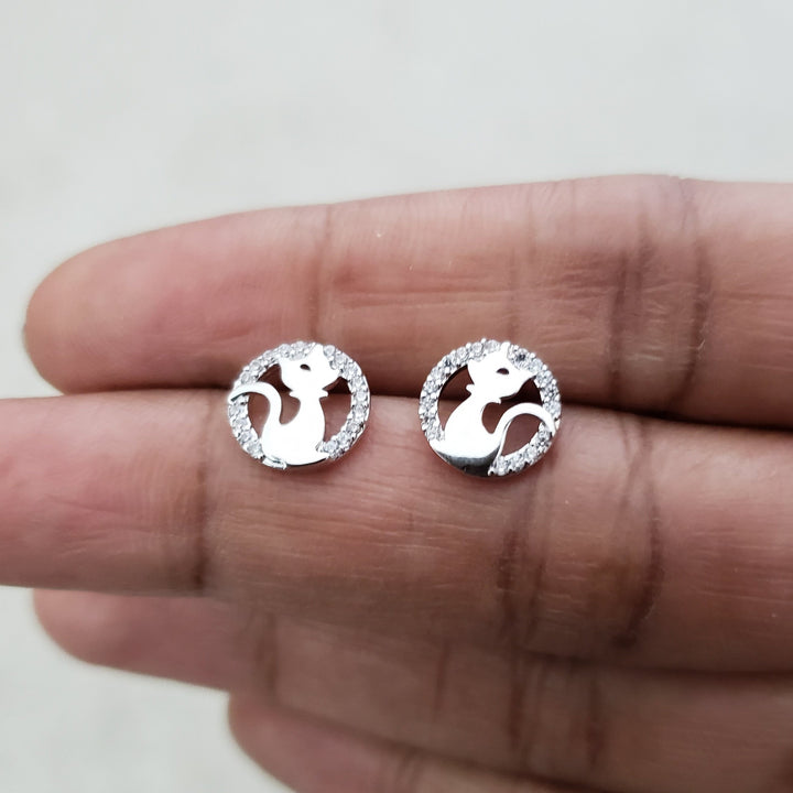 Cat 92.5 Silver studs