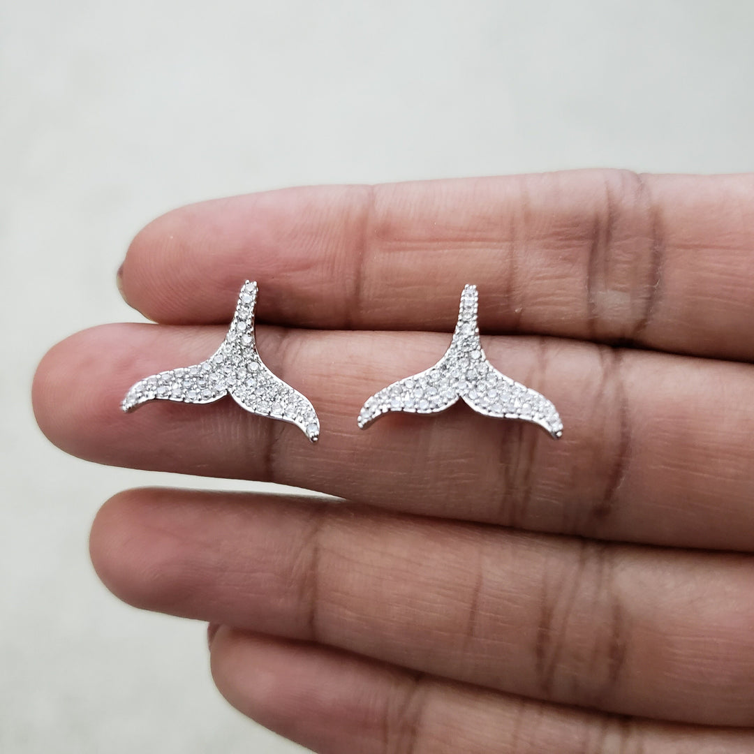 Dolphin tale Silver studs