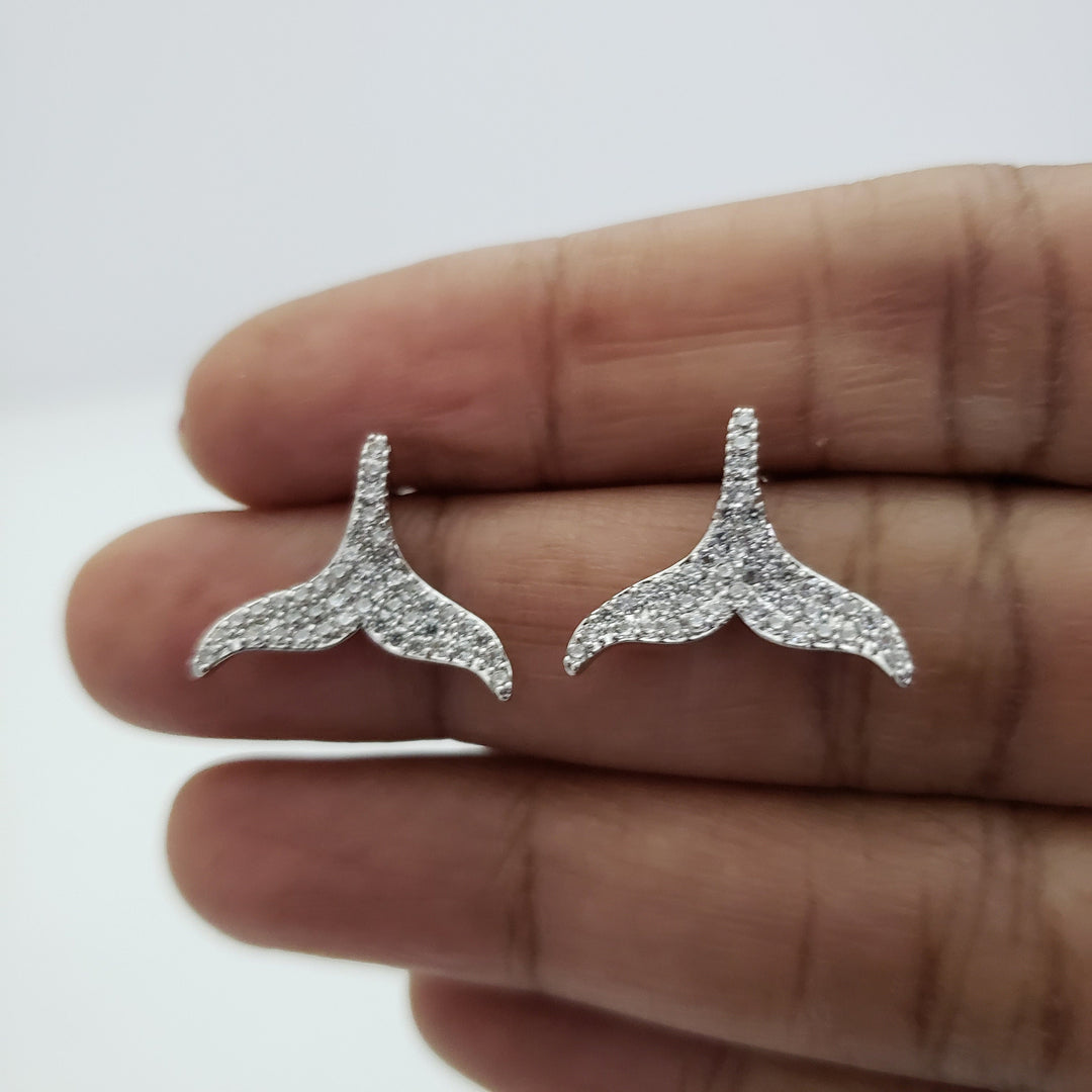 Dolphin tale Silver studs