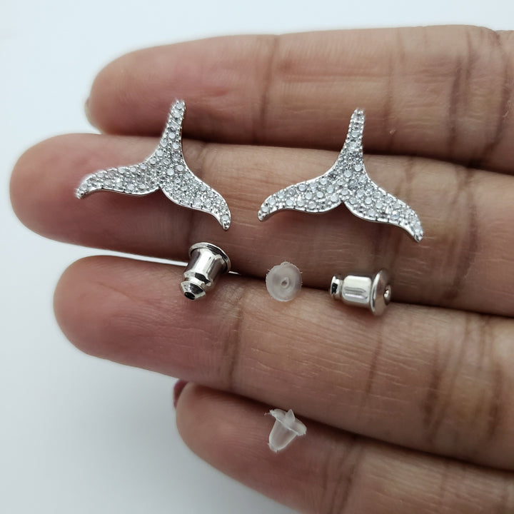 Dolphin tale Silver studs