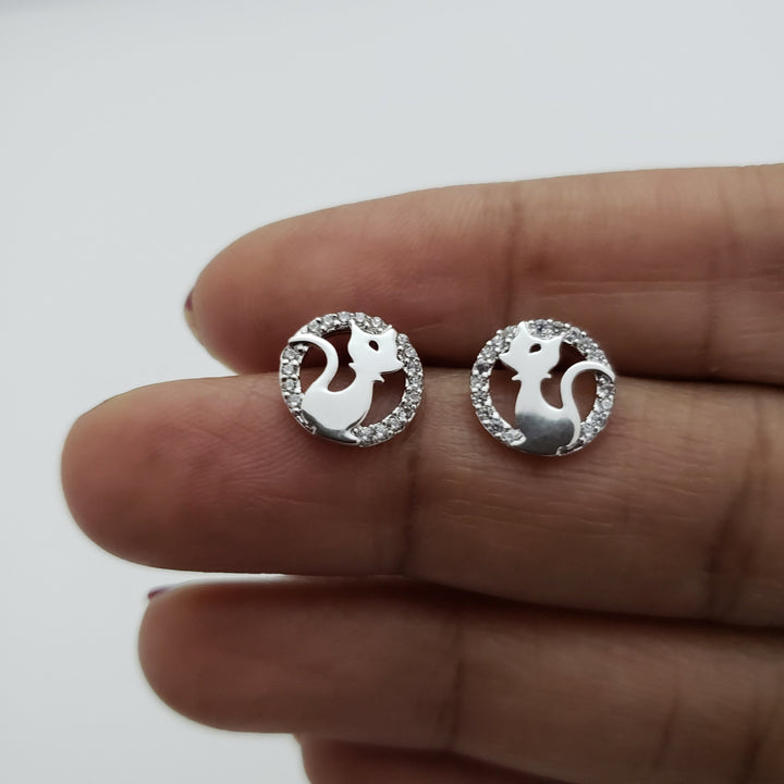 Cat 92.5 Silver studs
