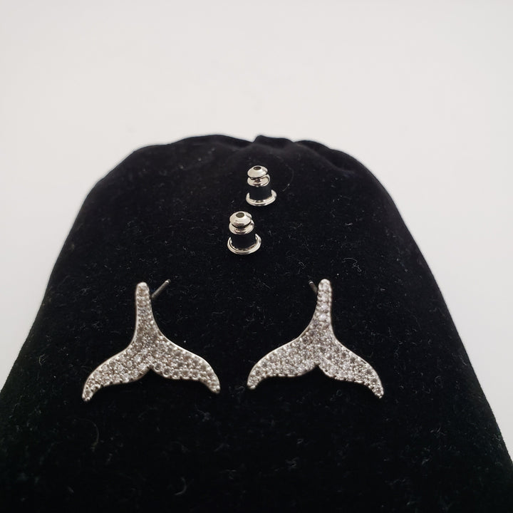 Dolphin tale Silver studs