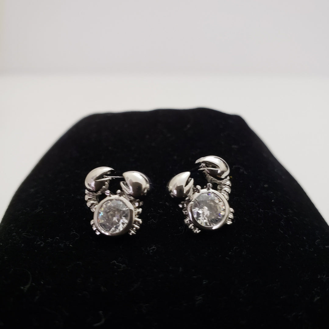 Crab design Silver studs