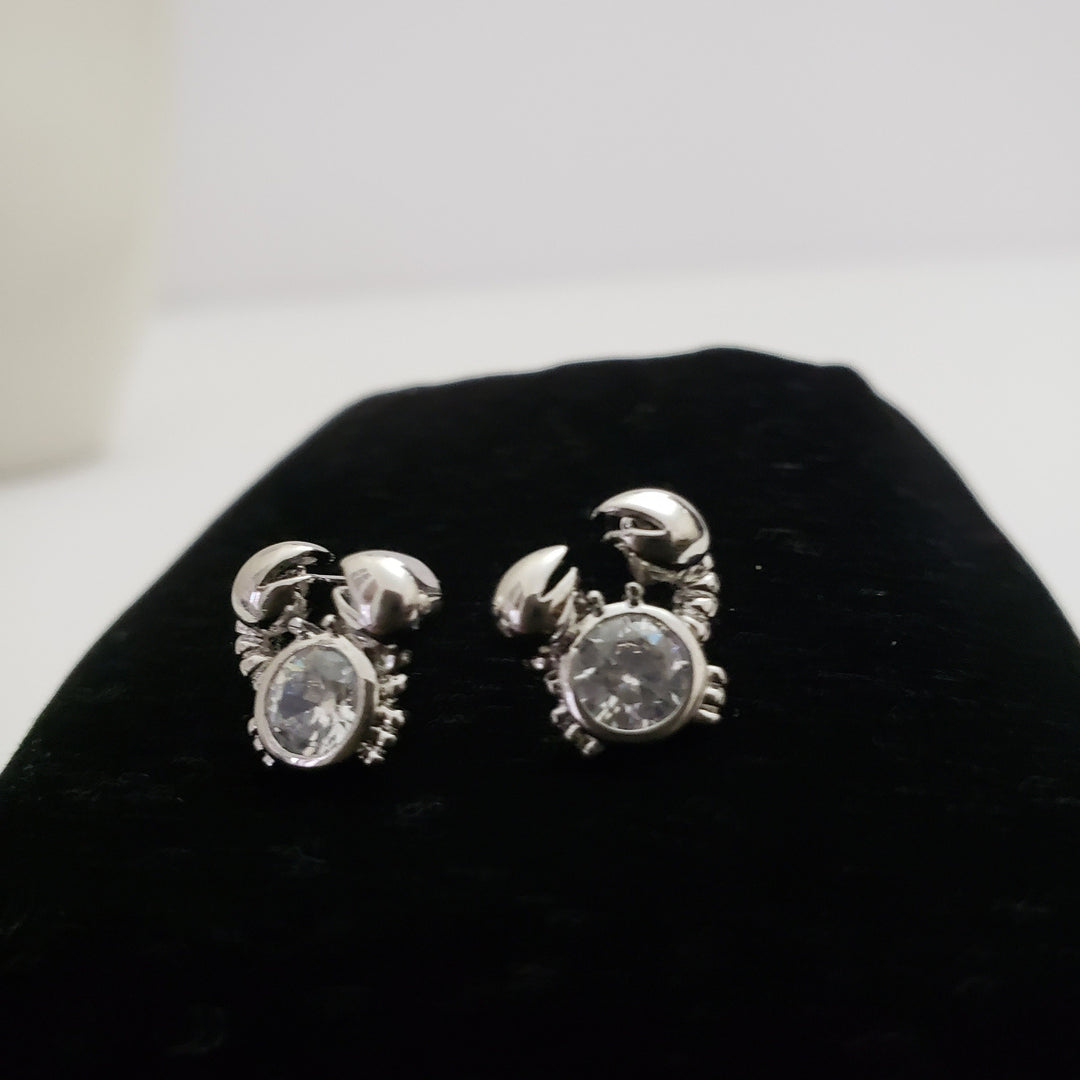 Crab design Silver studs