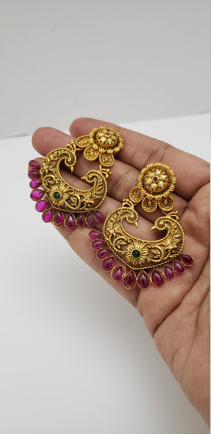 antique Chandbali